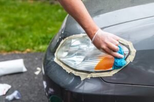 Cara Bersihkan Headlamp Mobil